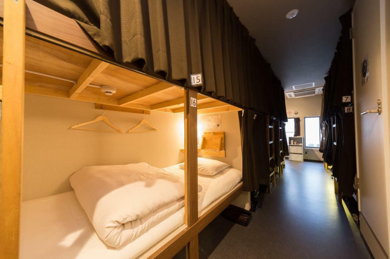 Hostel Namba Takumi Осака Экстерьер фото